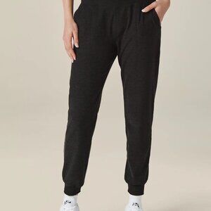 Beyond Yoga Spacedye Midi Jogger size L Darkest Night